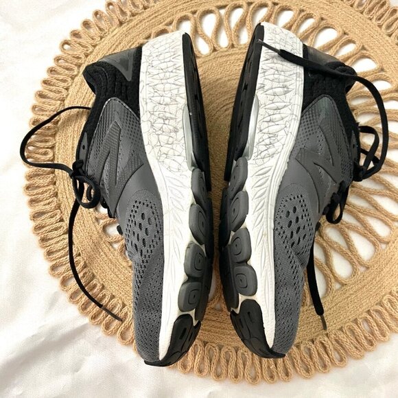 New Balance Black 940 V4 Low Top Sneakers Women's Size 7.5 - Picture 4 of 10